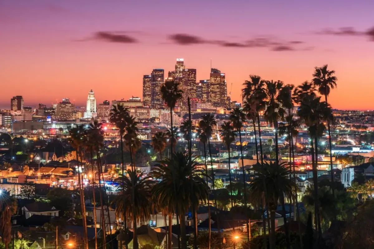 Top 3 Cities to Visit in the United States: New York, Los Angeles, and Chicago